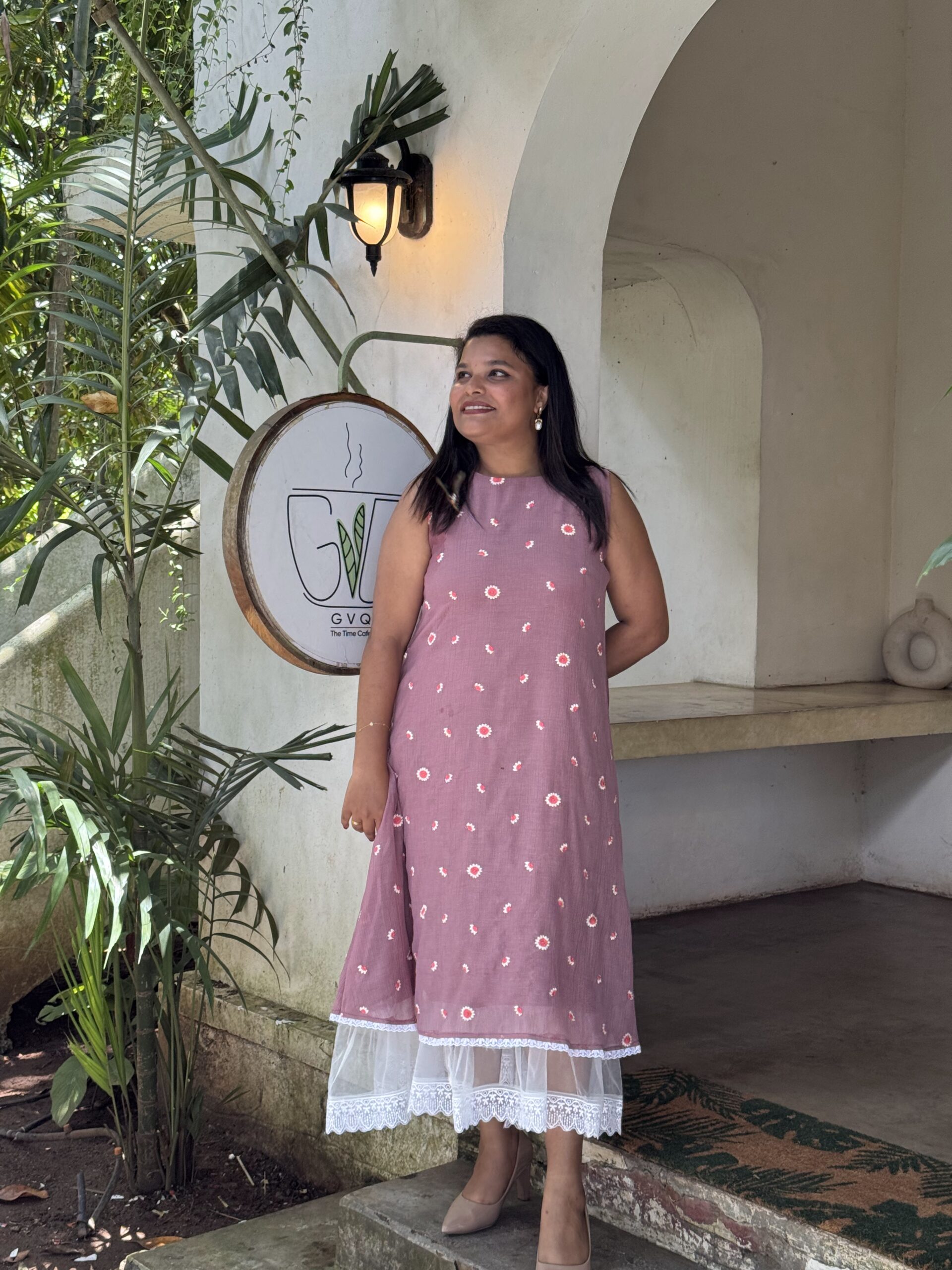 Floral A-Line Dress with Lace Hem - Image 4